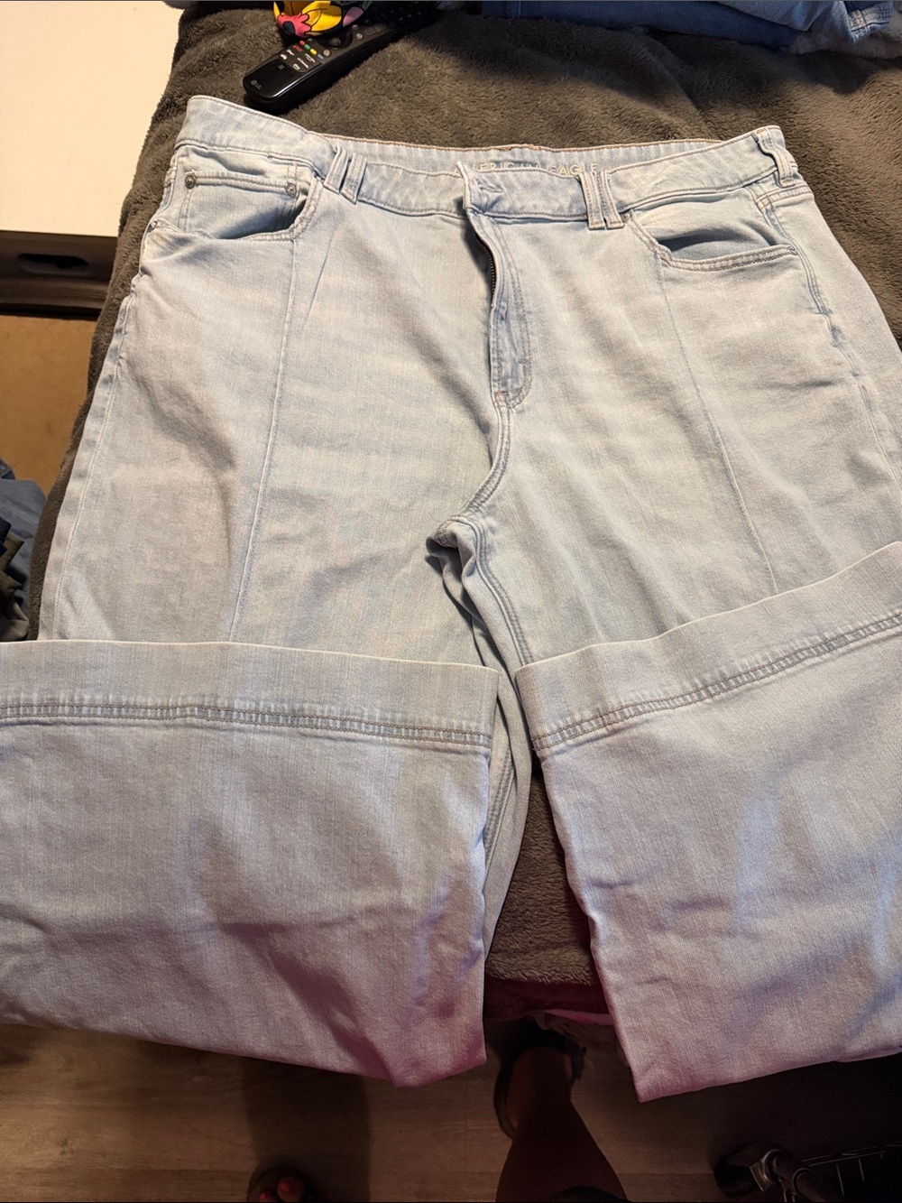 American Eagle Outfitters Light Wash Straight Leg Jeans